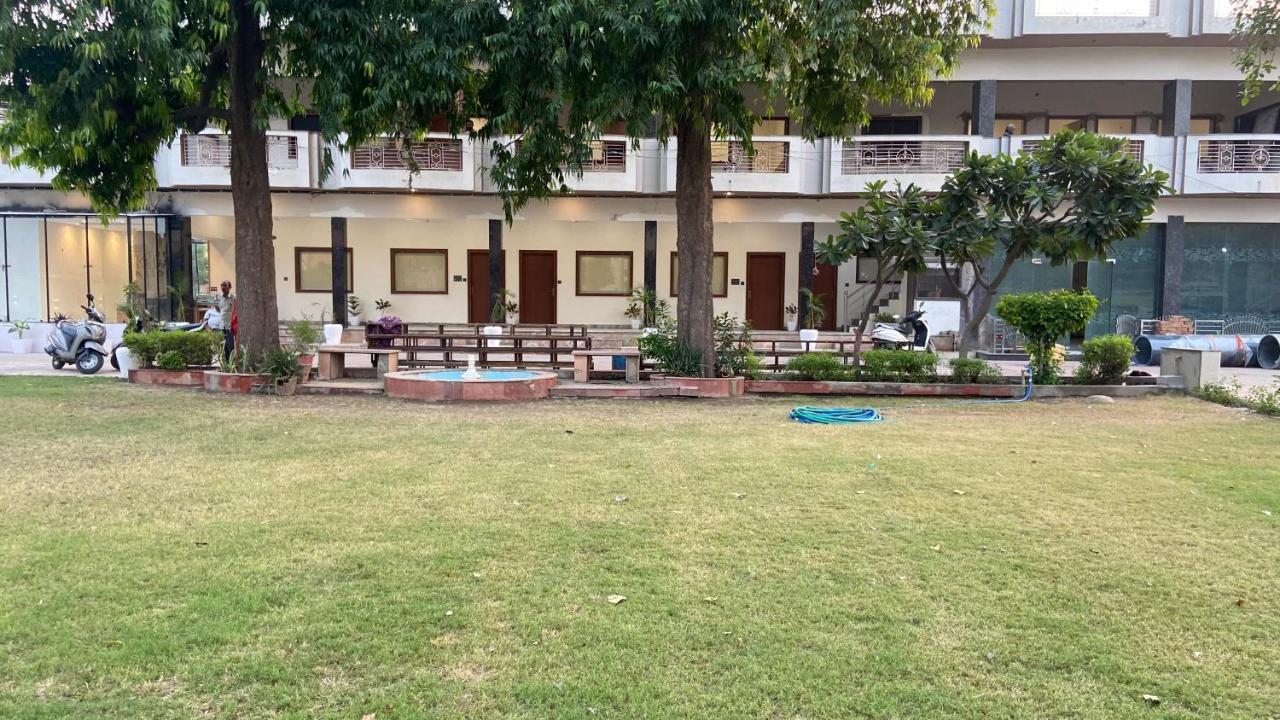 The Kedar Resort Mathura Zewnętrze zdjęcie